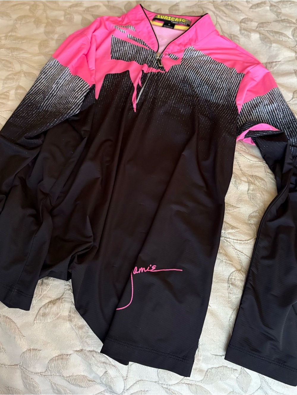 2 Jamie Sadock Sunsence shirts - Picture 4 of 11